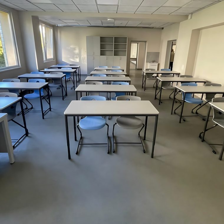 Rīgas Pļavnieku pamatskola